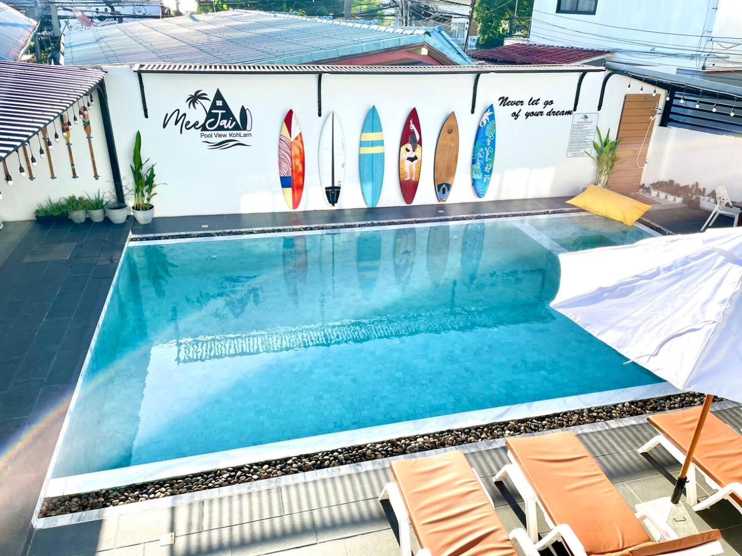 มีใจ พูลวิว เกาะล้าน Meejai Pool View Kohlarn 호텔 외부 사진